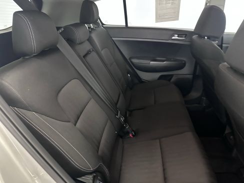 Used 2021 Kia Sportage LX image 31