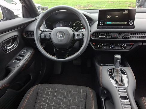 Certified 2024 Honda HR-V Sport image 14