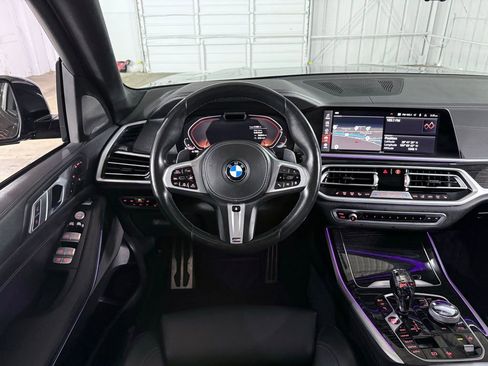 Used 2021 BMW X7 xDrive40i w/ M Sport Package AWD/4WD image 16