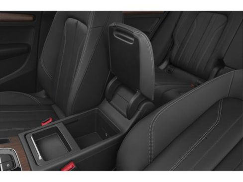 Used 2022 Audi Q5 e Premium Plus w/ Premium Plus Package AWD/4WD image 14