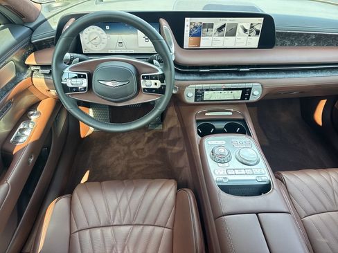 Used 2025 Genesis G90 3.5T AWD/4WD image 23