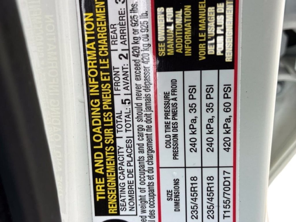 Used 2025 Toyota Camry SE w/ Convenience Package FWD image 35