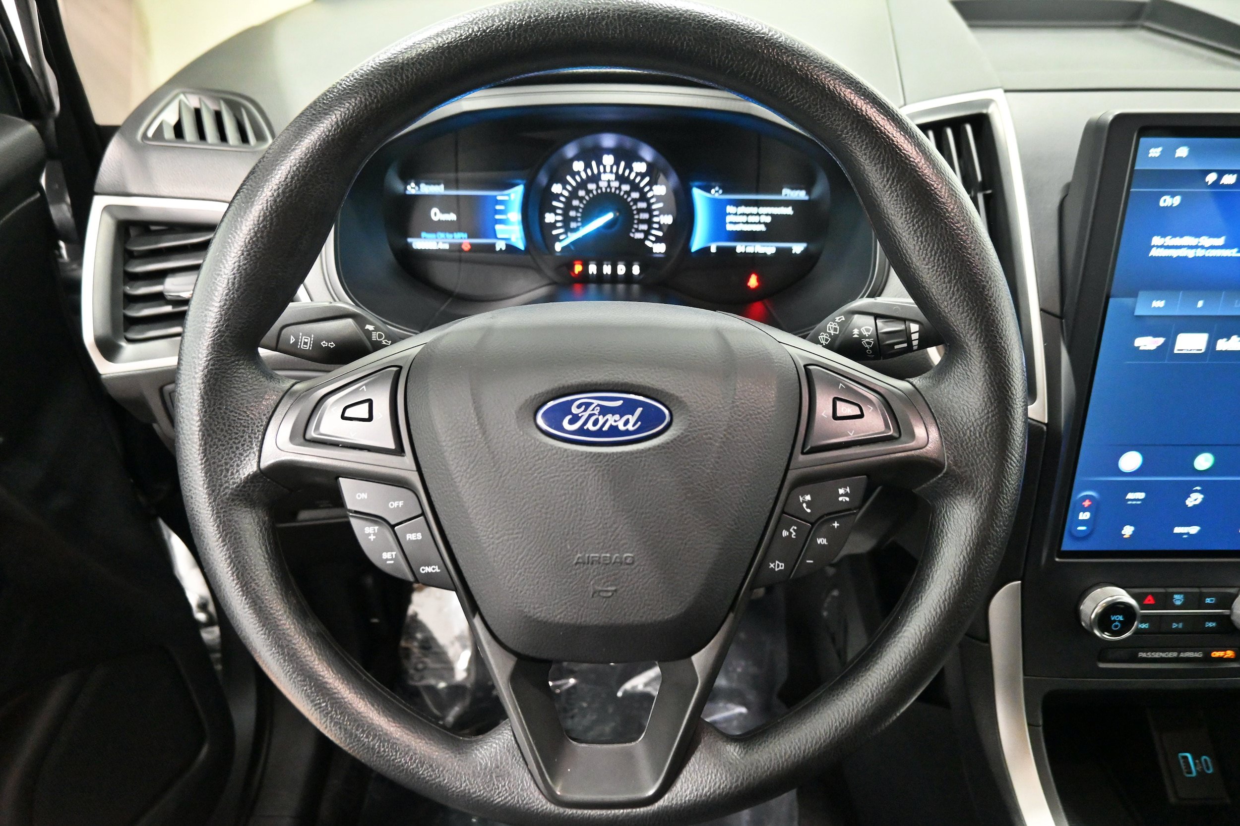 Used 2022 Ford Edge SE AWD/4WD image 7
