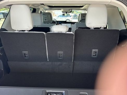 New 2026 Ford Expedition Platinum AWD/4WD image 24