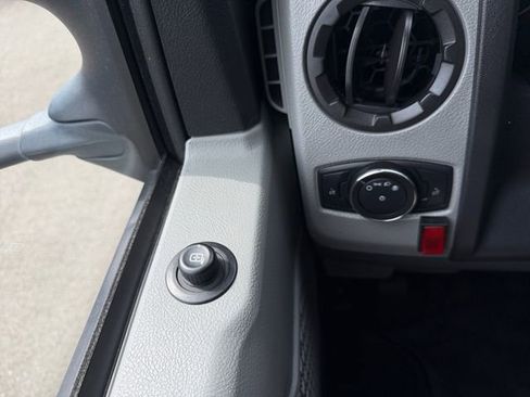 Used 2022 Ford E-350 and Econoline 350 Super Duty w/ Power Windows & Locks Group RWD image 18