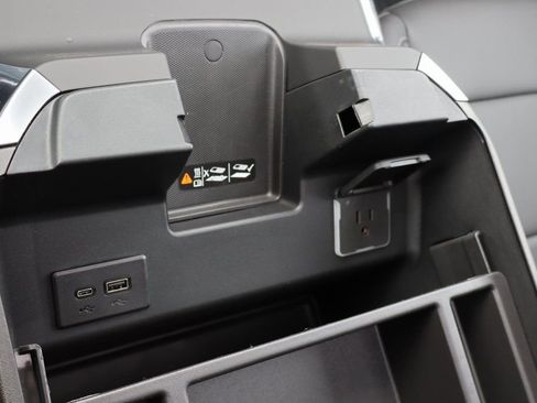 New 2026 Chevrolet Silverado 3500 LTZ w/ LTZ Convenience Package AWD/4WD image 15