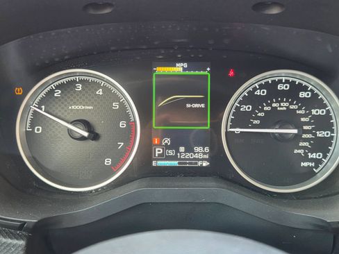 Used 2020 Subaru Forester Premium AWD/4WD image 12