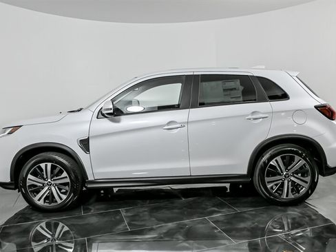 New 2025 Mitsubishi Outlander Sport SE image 6