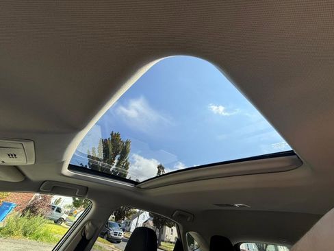 Used 2016 Lexus NX 300h AWD w/ Luxury Package image 29