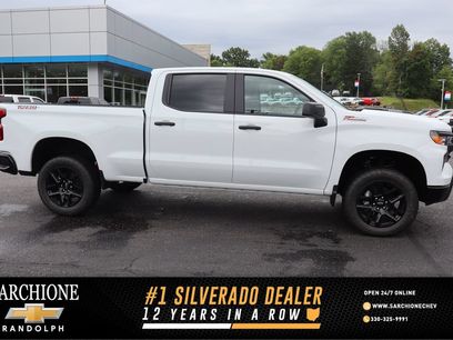 New 2026 Chevrolet Silverado 1500 Custom Trail Boss w/ LPO, Dark Essentials Package