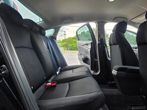 Used 2016 Honda Civic LX image 28