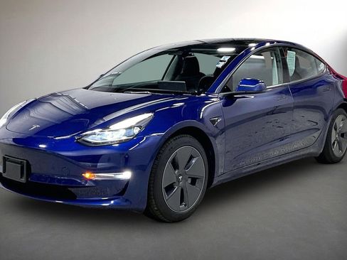 Used 2022 Tesla Model 3 Long Range image 3