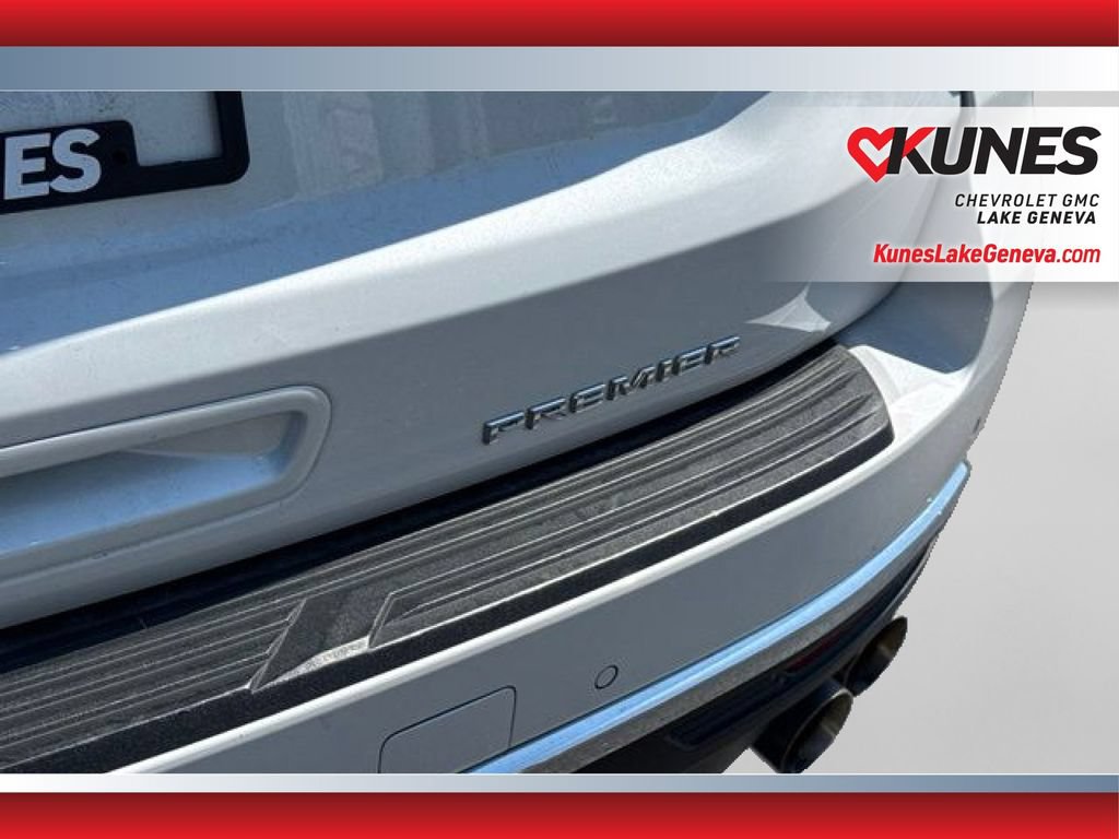 Used 2024 Chevrolet Tahoe Premier w/ Premium Package AWD/4WD image 8