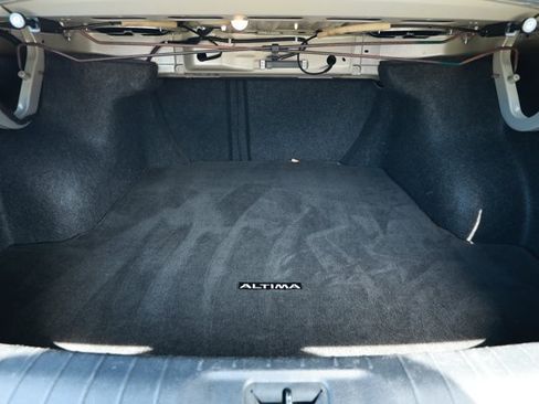Used 2022 Nissan Altima 2.5 S FWD image 10