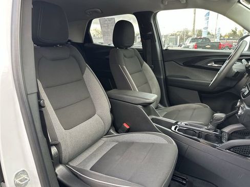 Used 2021 Chevrolet TrailBlazer LT w/ Convenience Package image 26