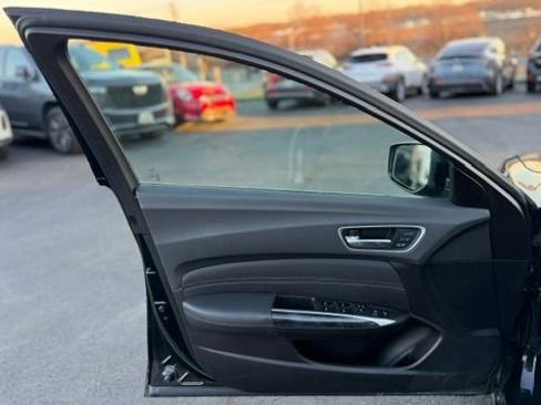 Used 2020 Acura TLX FWD image 16