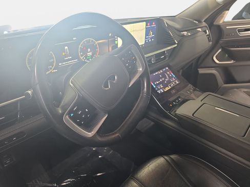 Certified 2025 INFINITI QX80 Sensory AWD/4WD image 16
