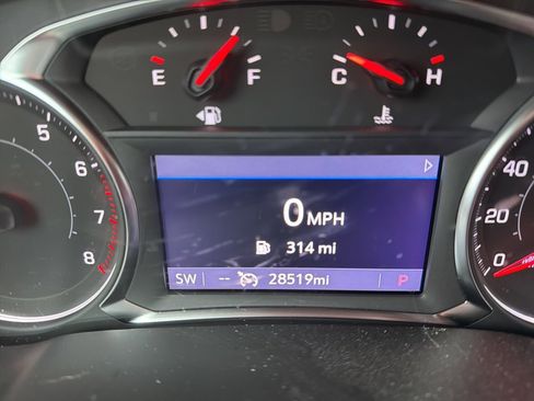 Used 2023 Chevrolet Blazer LT image 12