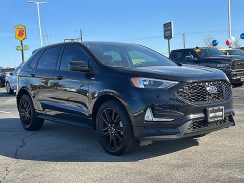 Used 2023 Ford Edge ST-Line image 9