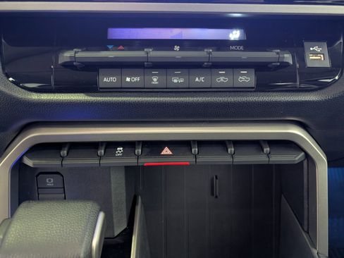 Used 2024 Toyota Tundra SR5 image 22