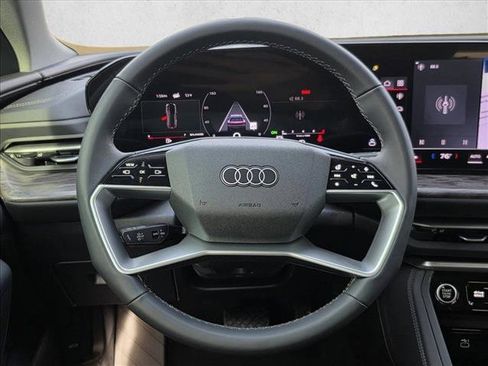 New 2025 Audi Q5 Premium image 18