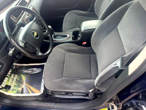 Used 2011 Chevrolet Impala LT image 11
