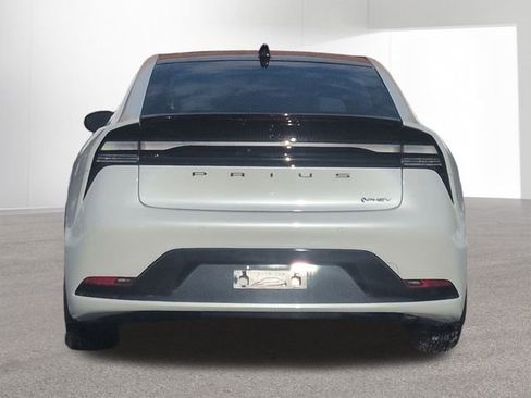 New 2026 Toyota Prius Plug-In Hybrid image 6