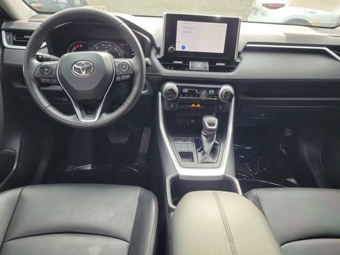 Used 2023 Toyota RAV4 XLE Premium AWD/4WD image 15