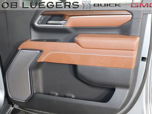 Certified 2025 GMC Sierra 2500 Denali Ultimate image 23