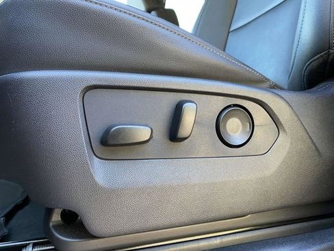 Used 2024 Chevrolet Silverado 1500 LT Trail Boss w/ LT Trail Boss Premium Package image 17