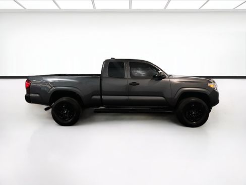 Used 2023 Toyota Tacoma SR AWD/4WD image 21