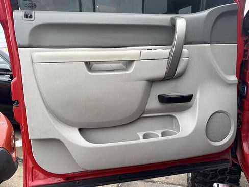 Used 2013 Chevrolet Silverado 2500 LT w/ Texas Edition image 15