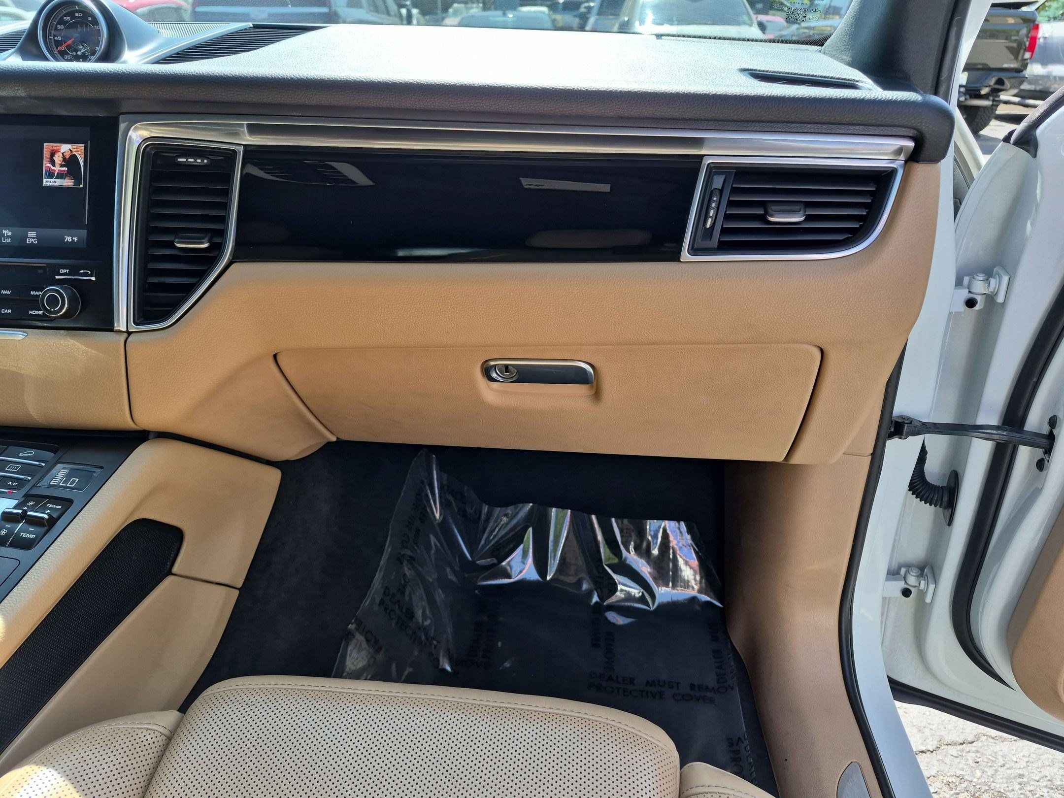 Used 2018 Porsche Macan S AWD/4WD image 31