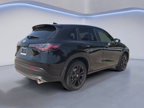 New 2027 Honda HR-V Sport image 6