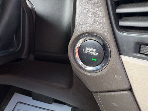 Used 2016 GMC Yukon XL Denali w/ Open Road Package image 37