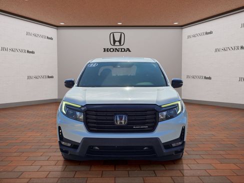 Used 2022 Honda Ridgeline Black Edition image 2