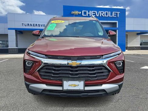 Certified 2025 Chevrolet TrailBlazer LT w/ LT Cold Weather Package image 2