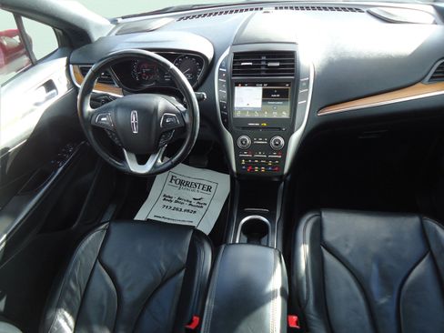 Used 2019 Lincoln MKC Reserve w/ MKC Climate Package image 11