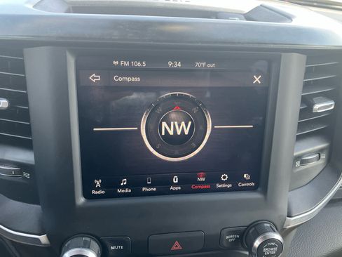 Used 2019 RAM 1500 Big Horn AWD/4WD image 23