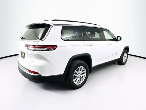 Used 2025 Jeep Grand Cherokee L Laredo image 9