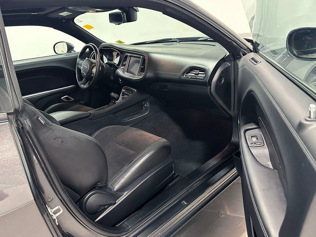 Used 2022 Dodge Challenger GT w/ Plus Package AWD/4WD image 41