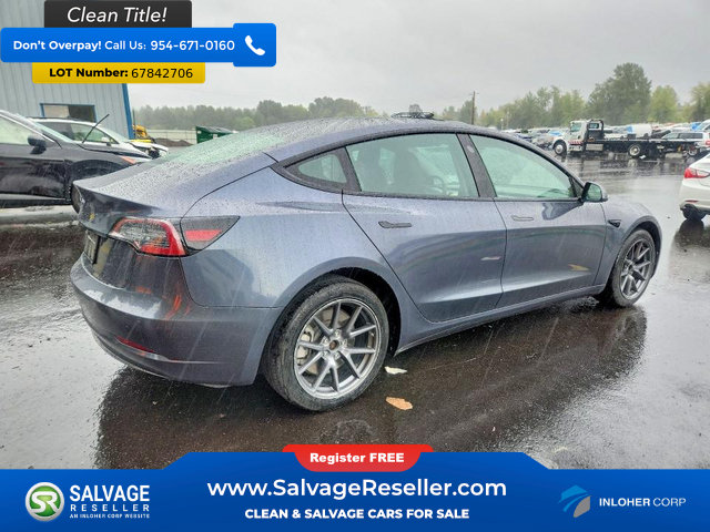 Used 2022 Tesla Model 3 RWD image 4
