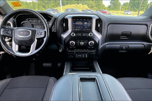 Used 2020 GMC Sierra 2500 SLE w/ SLE Value Package; AWD/4WD image 8