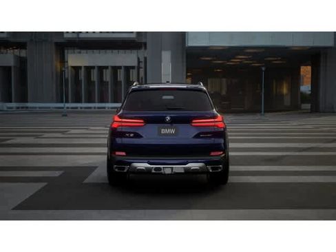 New 2026 BMW X5 sDrive40i w/ Climate Comfort Package image 5