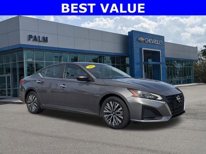 Used 2025 Nissan Altima 2.5 SV