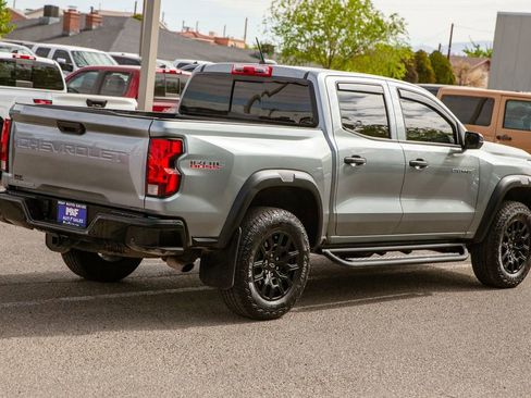 Used 2025 Chevrolet Colorado Trail Boss w/ LPO, Skid Plate Package AWD/4WD image 5