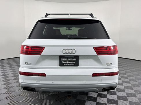 Used 2017 Audi Q7 3.0T Prestige image 8