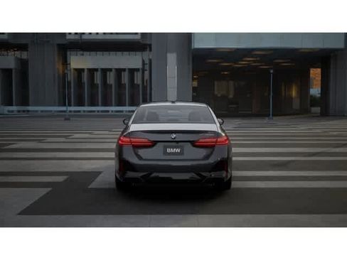 New 2026 BMW 530i w/ M Sport Package RWD image 5