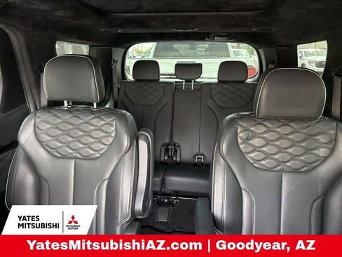 Used 2022 Hyundai Palisade Calligraphy image 12