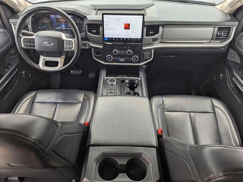 Used 2024 Ford Expedition Max XLT image 16